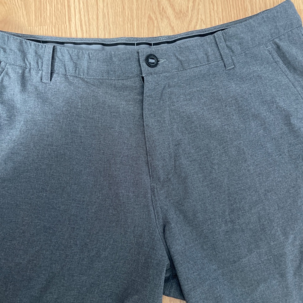 Men’s Puma Golf Heather Gray 8 Inch Inseam Dealer Shorts Waist Size 36 - Picture 4 of 9